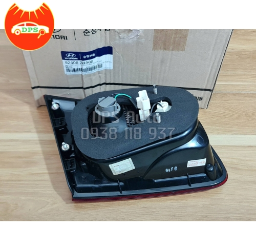 Đèn cốp (đèn hậu miếng trong) Hyundai SantaFe 2009-2012 chính hãng 92406-2B500