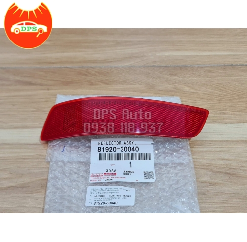 Phản quang cản sau Lexus GS350 chính hãng 81920-30040