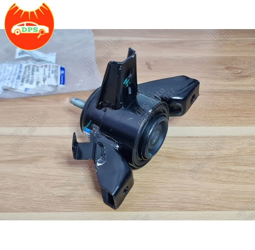 Cao su chân máy dầu (thủy lực) Hyundai I10 chính hãng 21810-B4000